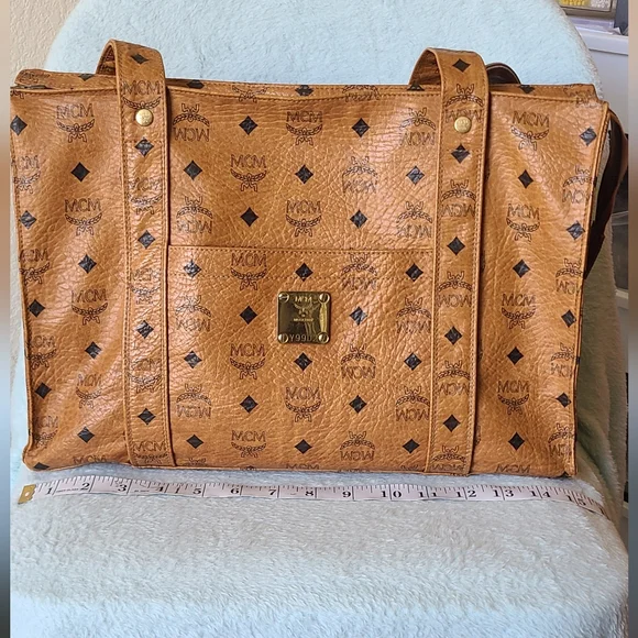 Vintage MCM Cognac Leather Tote Bag - Picture 8 of 13